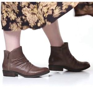 Baretraps | Yuno Brown/Taupe Ankle Boots Sz 7